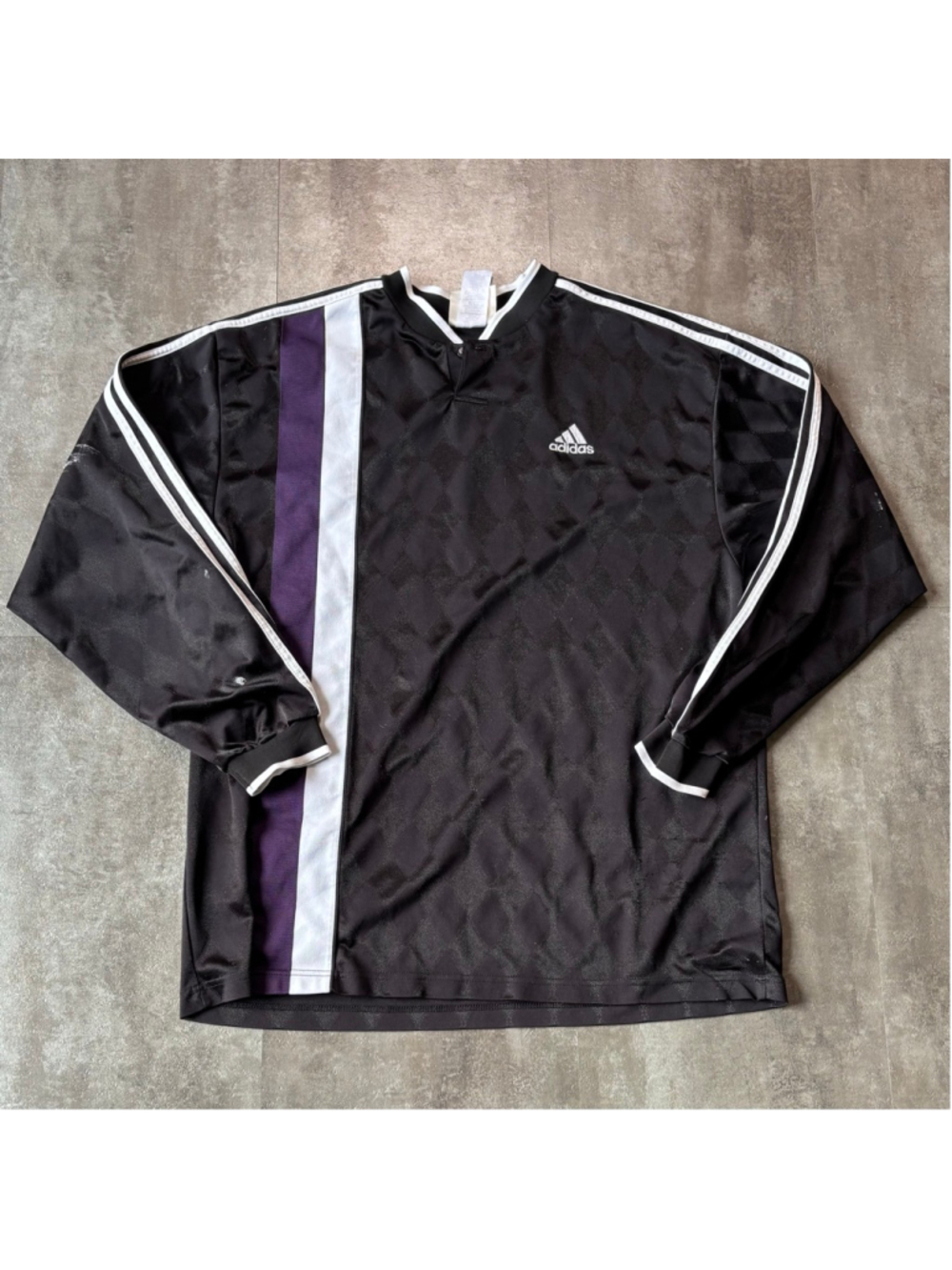 Vintage Adidas Diamond Print Soccer Jersey Men’s Large